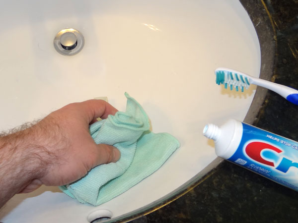 expired toothpaste cleaning sink - alternate uses for toothpaste after expiration